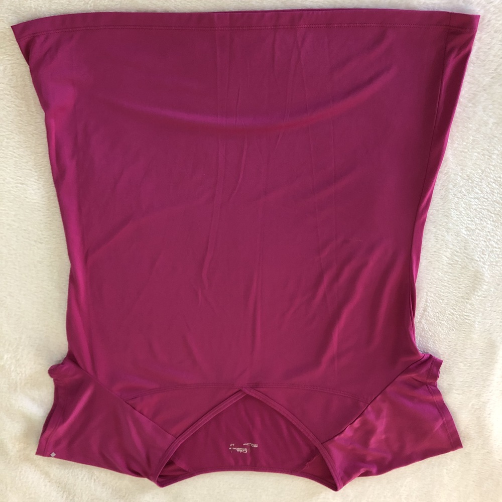 Columbia Bright Pink Short Sleeve V-Neck Tee - Size Large